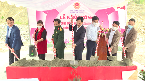 https://hatrung.thanhhoa.gov.vn/portal/Photos/2021-11/7744470748d49d5dvlcsnap-2021-11-20-16h01m02s982.png